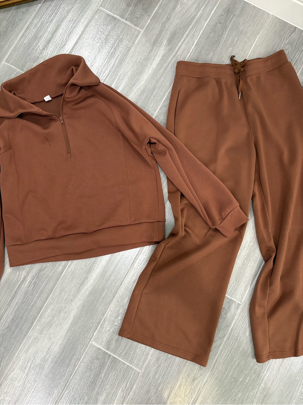 Women's Wide-Leg Track Jogger Set in Warm Brown
